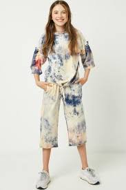 ../images/girl3.jpg